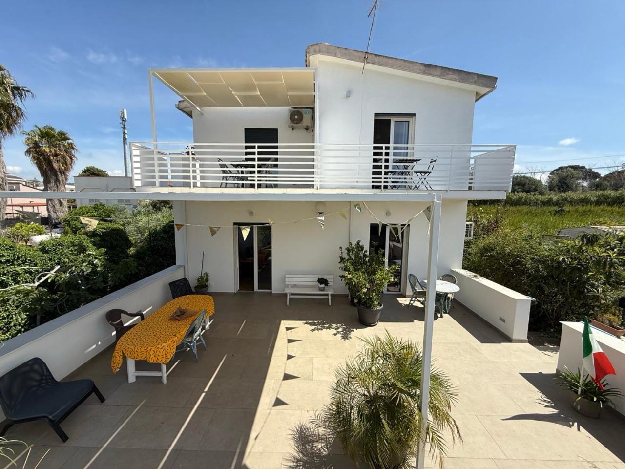 Terra Di Mare Guest House Agrigento Bagian luar foto