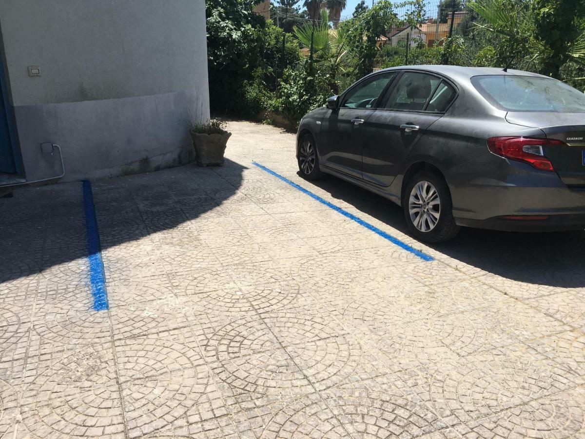 Terra Di Mare Guest House Agrigento Bagian luar foto
